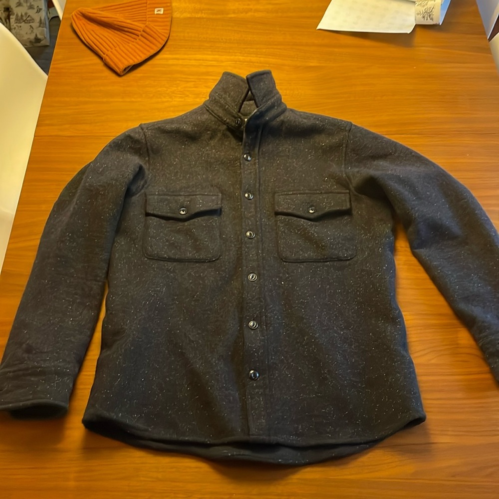 Taylor Stitch wool watch over shirt, size 38 (roughly medium).